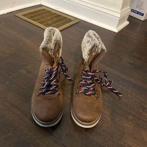 Skechers BOBs Boots